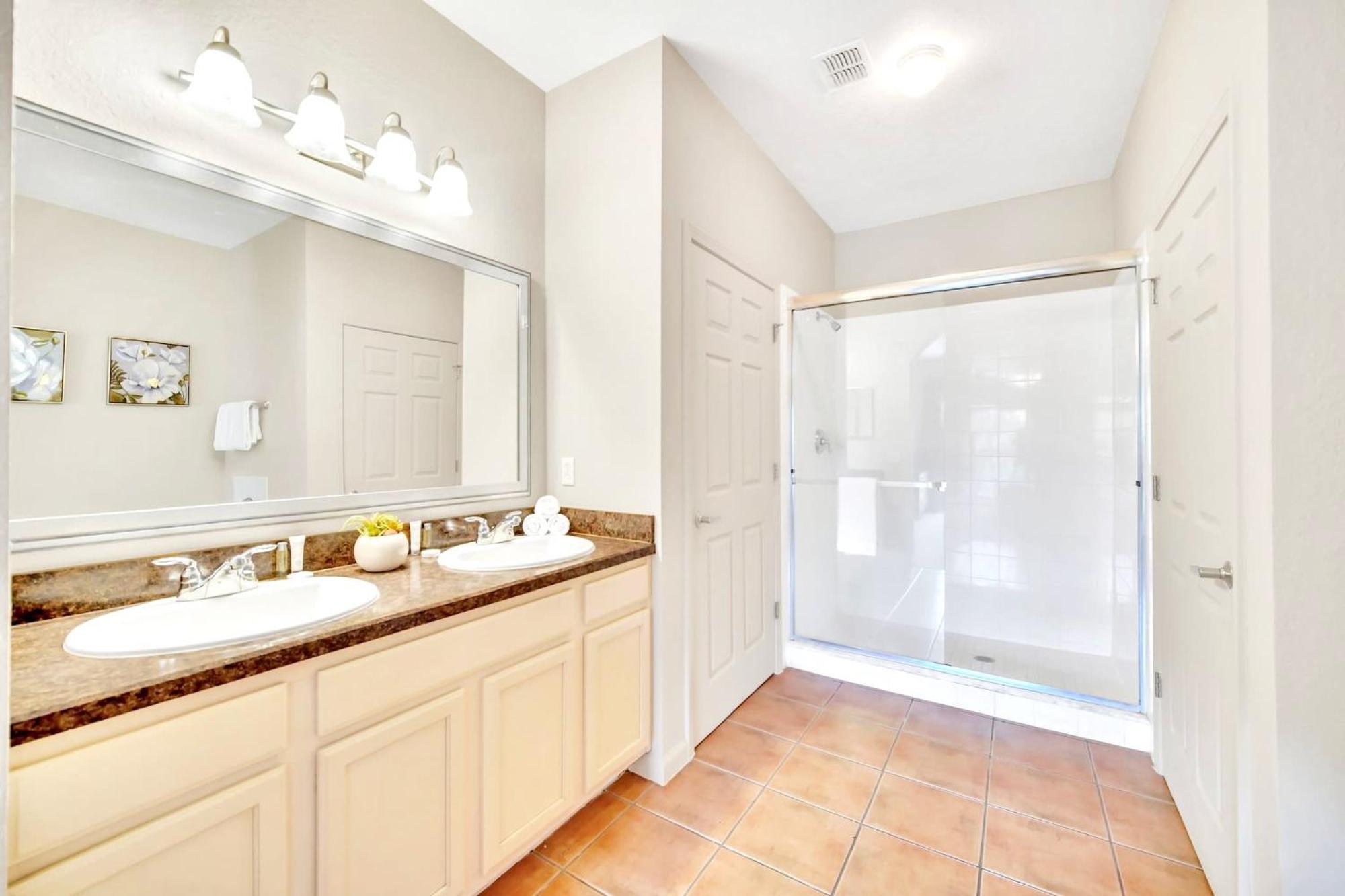 3Br Condo With Pool And Hot Tub Close To Disney 奥兰多 外观 照片